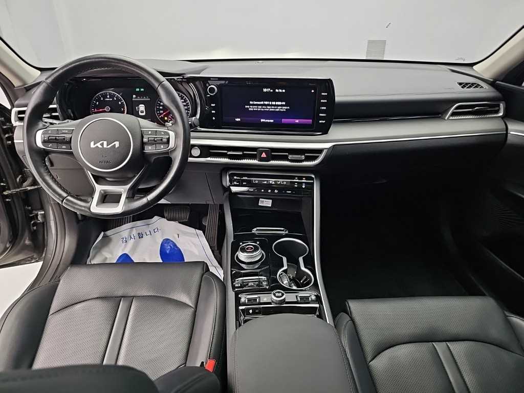 Kia K5 — photo 07