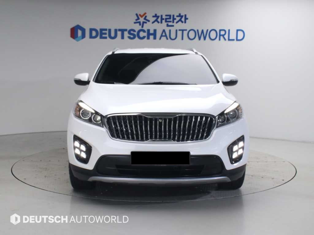 Kia Sorento — photo 03