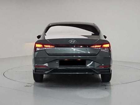 Hyundai Avante — photo 03