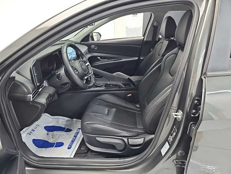 Hyundai Avante — photo 11