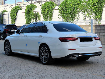 Mercedes-Benz E-Class — photo 03