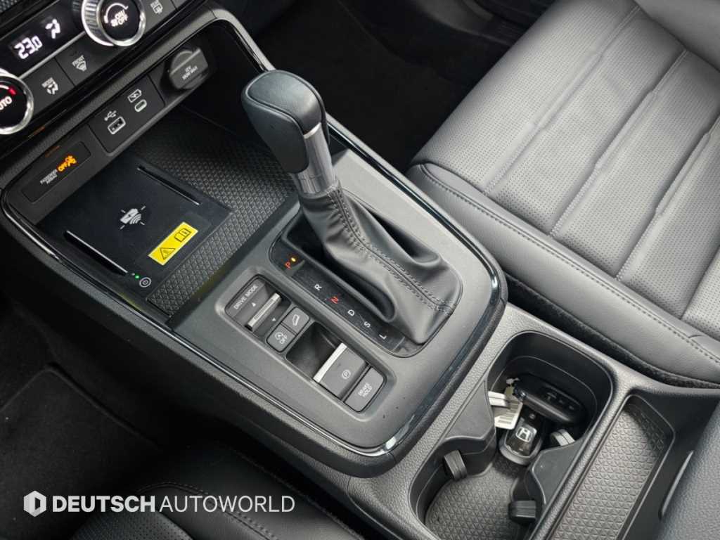Honda CR-V — photo 09