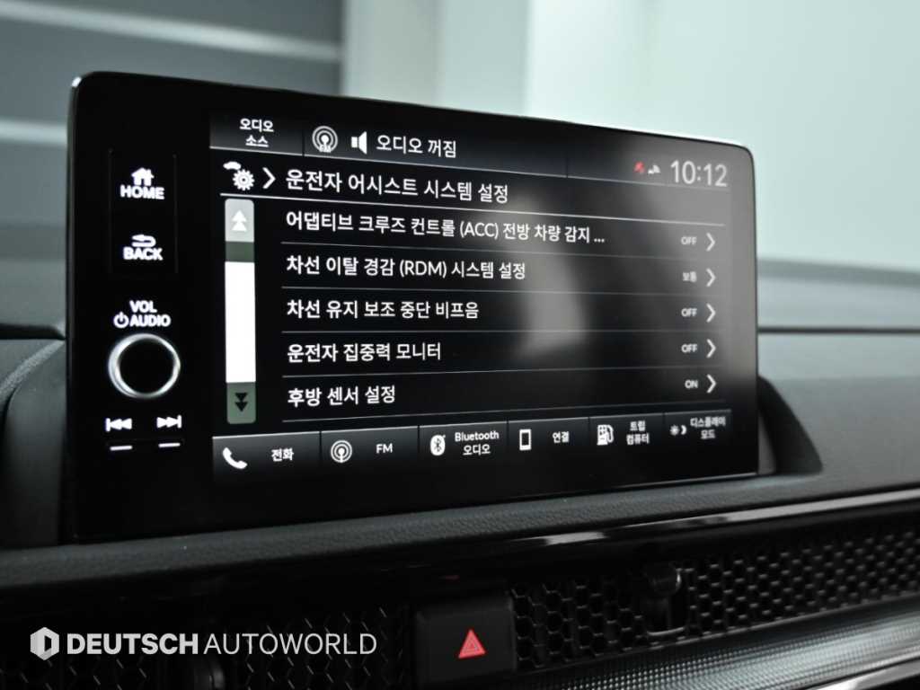 Honda CR-V — photo 17