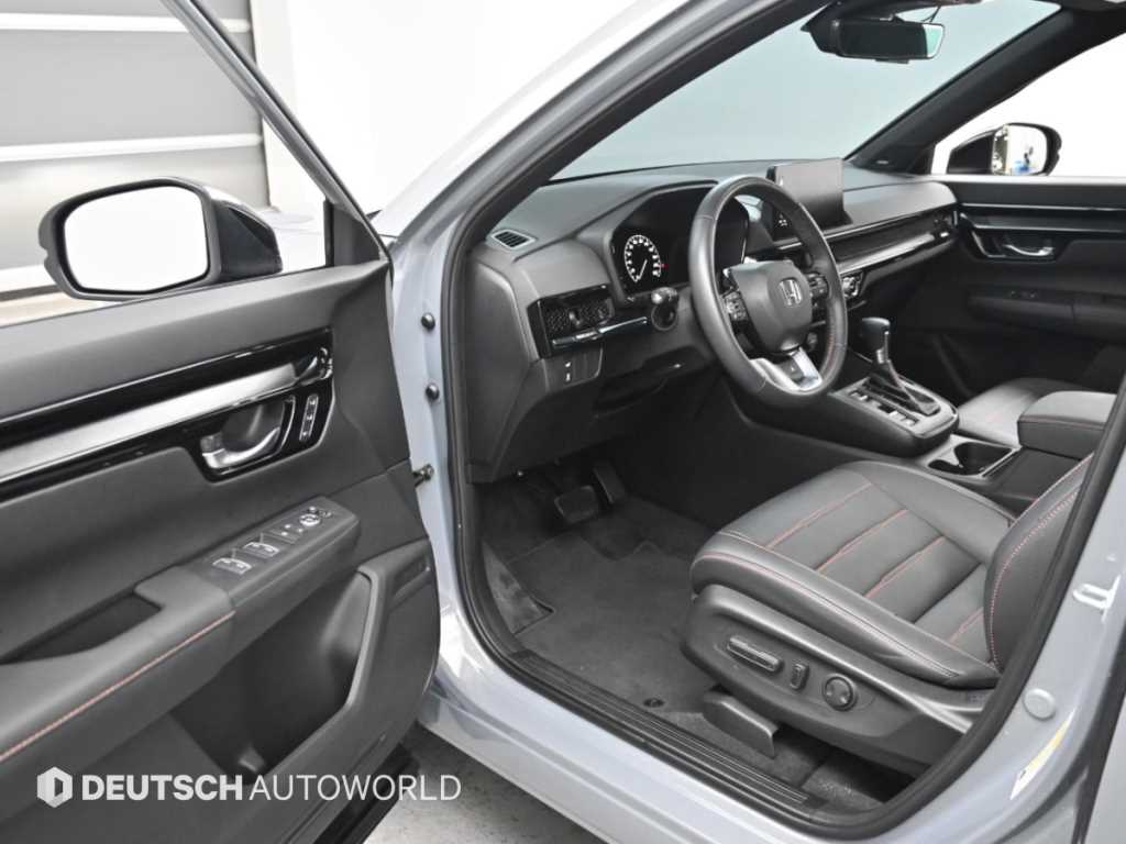 Honda CR-V — photo 11