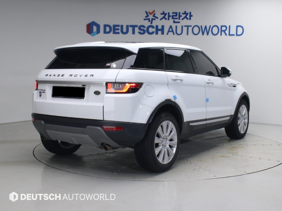 Land Rover Range Rover Evoque — photo 02