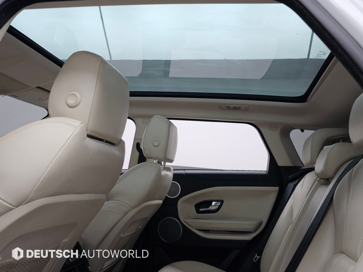 Land Rover Range Rover Evoque — photo 18