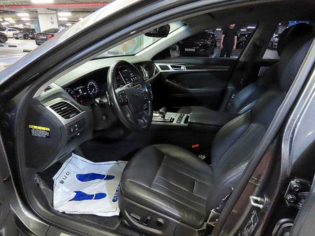 Genesis G80 — photo 06