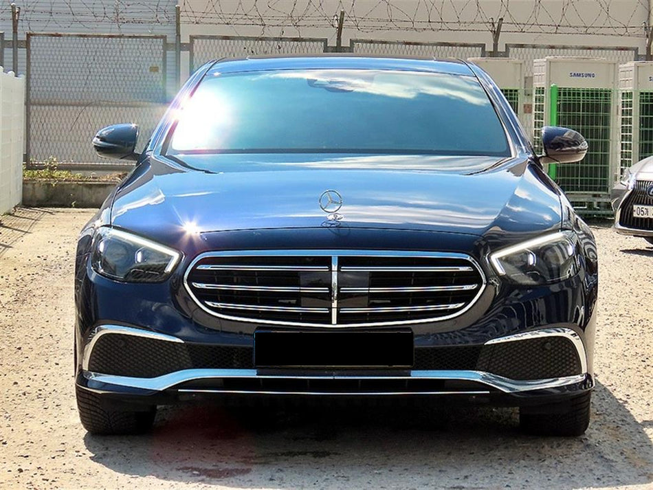 Mercedes-Benz E-Class — photo 01