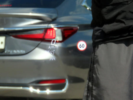 Mercedes-Benz E-Class — photo 10