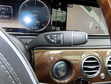 Mercedes-Benz S-Class — photo 10