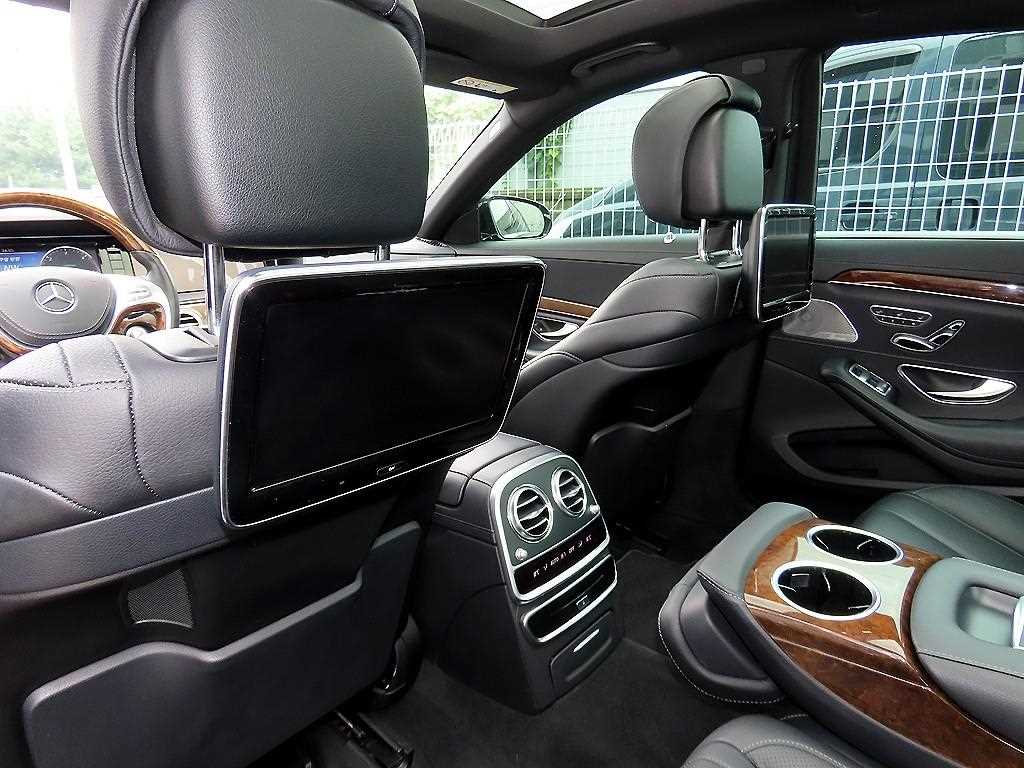 Mercedes-Benz S-Class — photo 15
