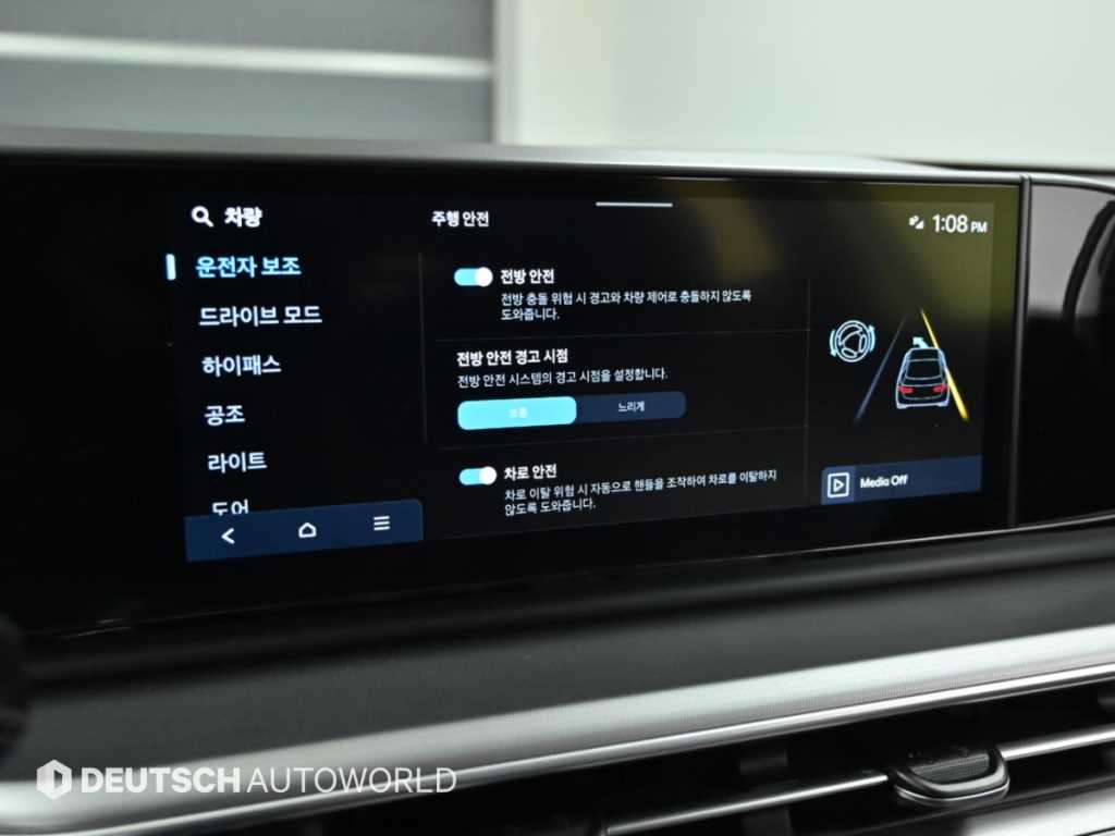Hyundai Grandeur — photo 17