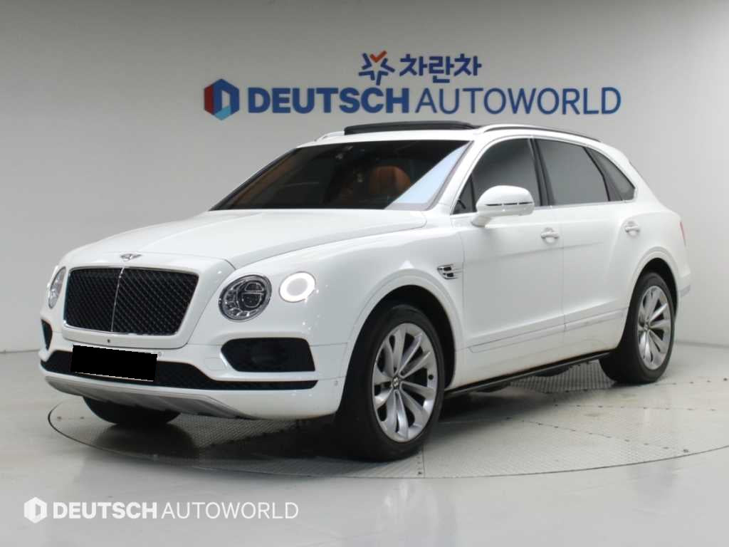 Bentley Bentayga — photo 01