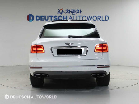 Bentley Bentayga — photo 04