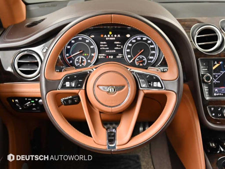 Bentley Bentayga — photo 13