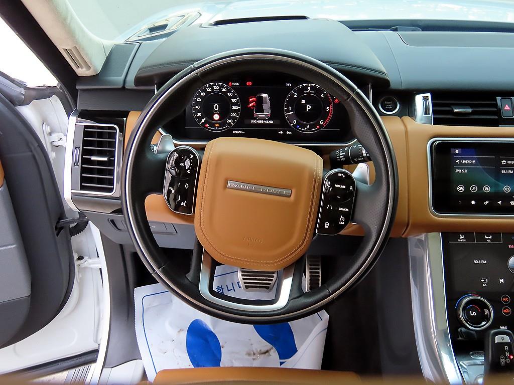 Land Rover Range Rover Sport — photo 08