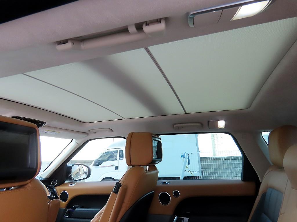 Land Rover Range Rover Sport — photo 14