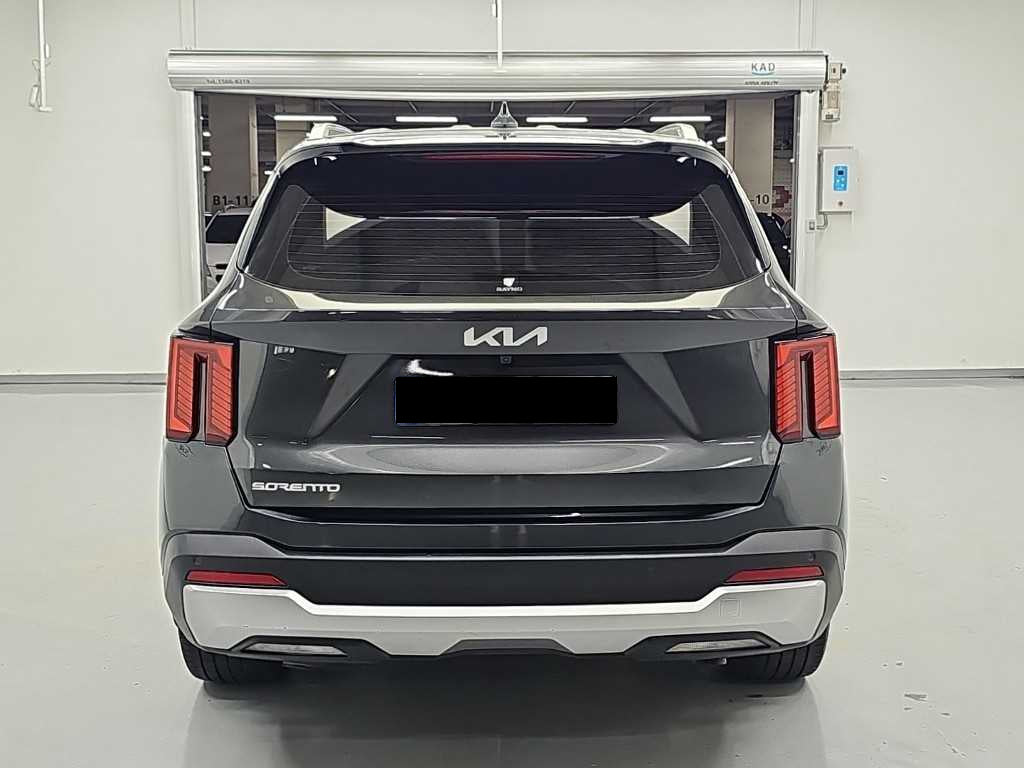 Kia Sorento — photo 03
