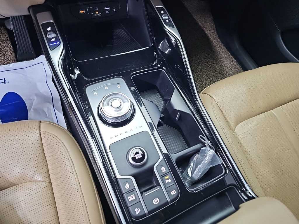 Kia Sorento — photo 08