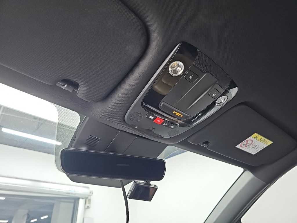 Kia Sorento — photo 17