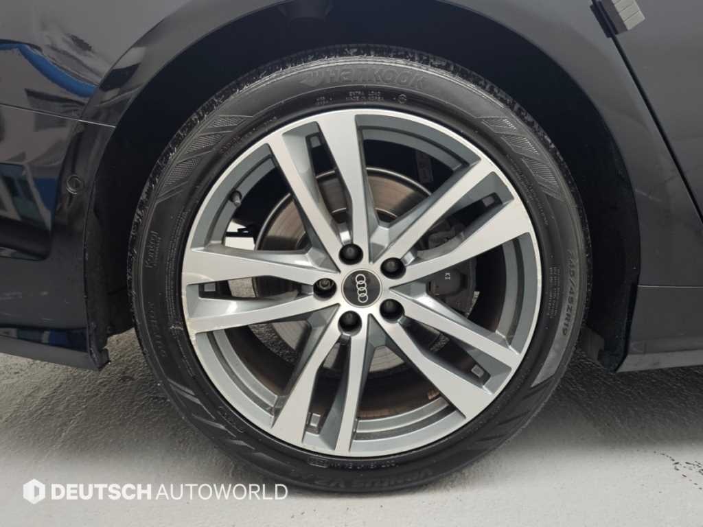 Audi A6 — photo 05