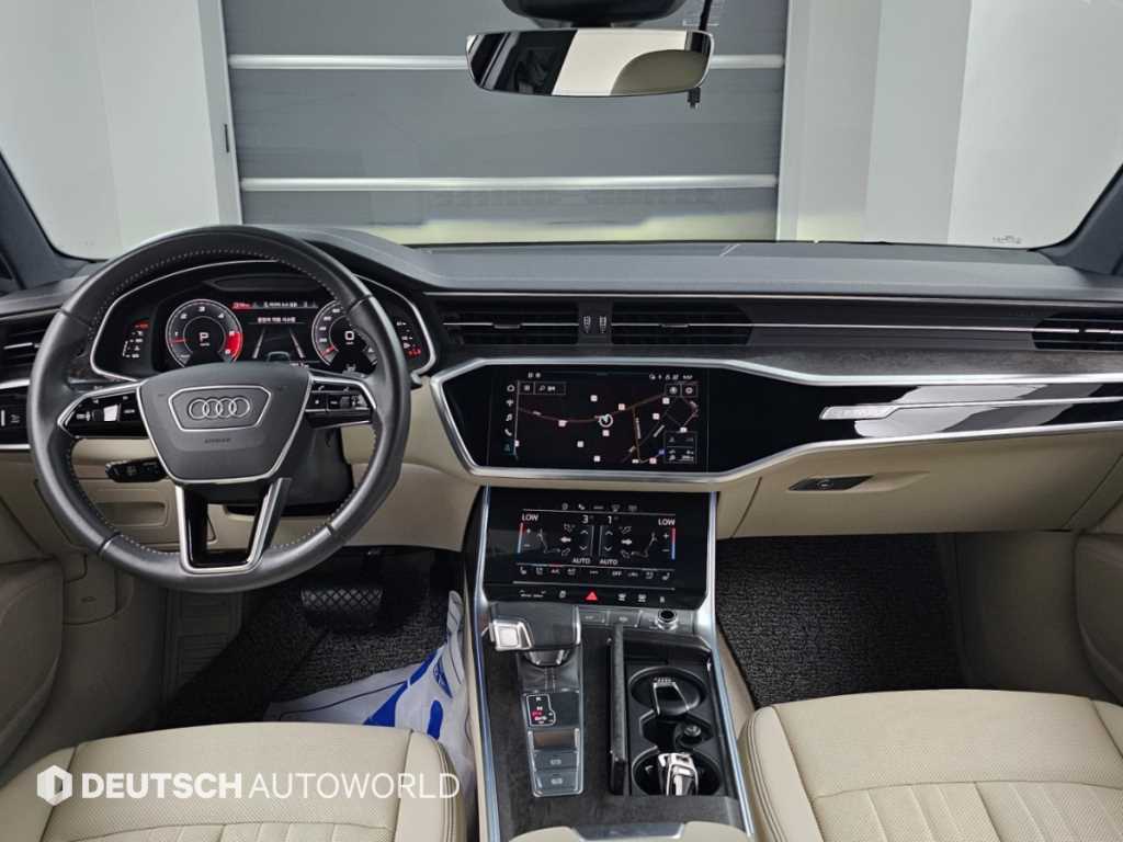Audi A6 — photo 07