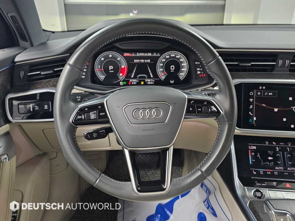 Audi A6 — photo 13
