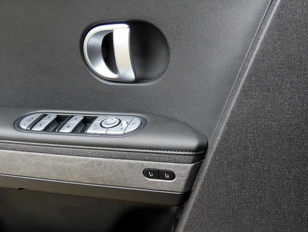 Hyundai Ioniq5 — photo 12
