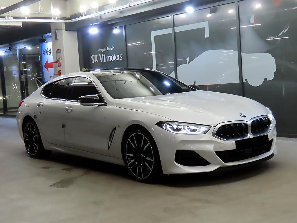 BMW 8-Series — photo 01