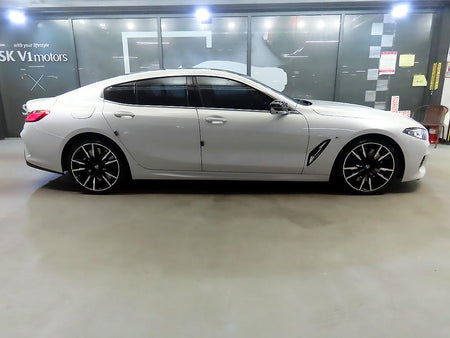 BMW 8-Series — photo 03
