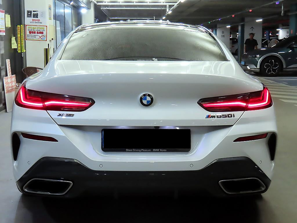 BMW 8-Series — photo 05