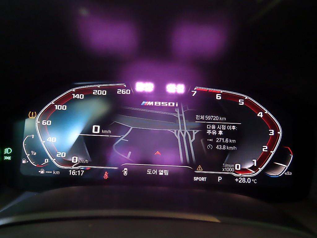 BMW 8-Series — photo 09