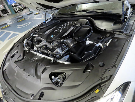 BMW 8-Series — photo 19