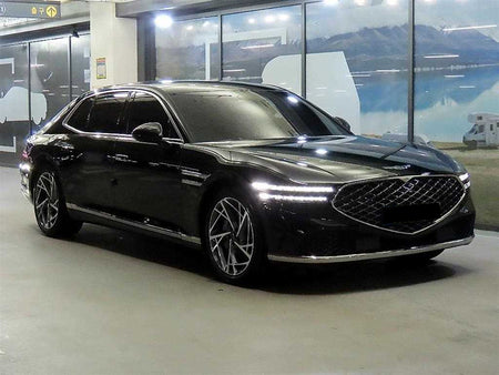 Genesis G90 — photo 01