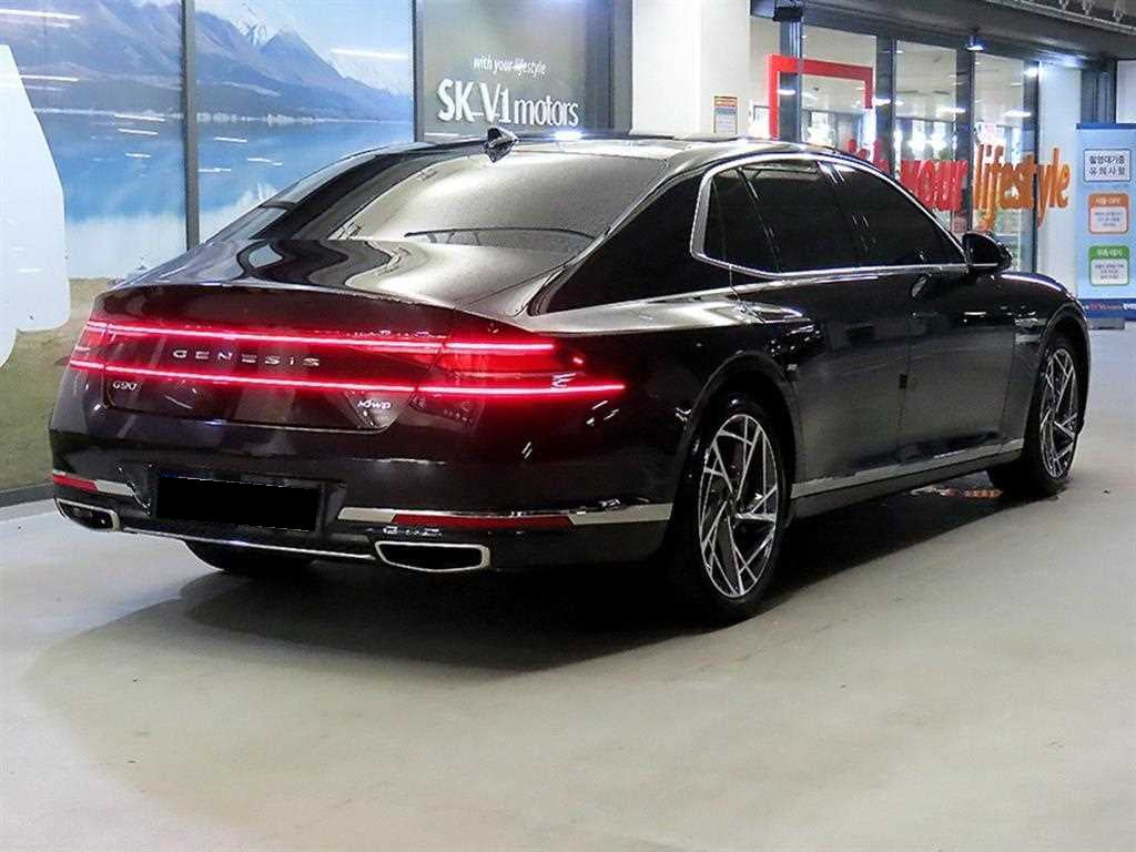 Genesis G90 — photo 04