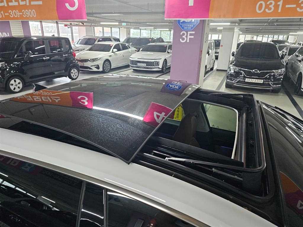 Hyundai Grandeur — photo 17