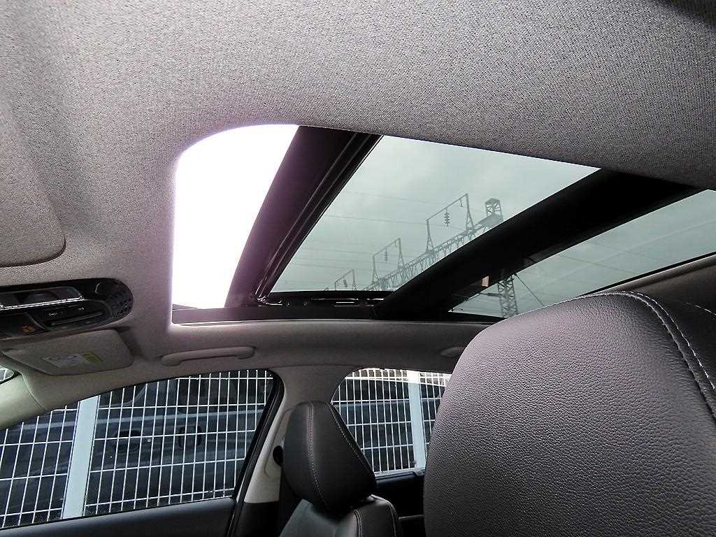 Hyundai Sonata — photo 16