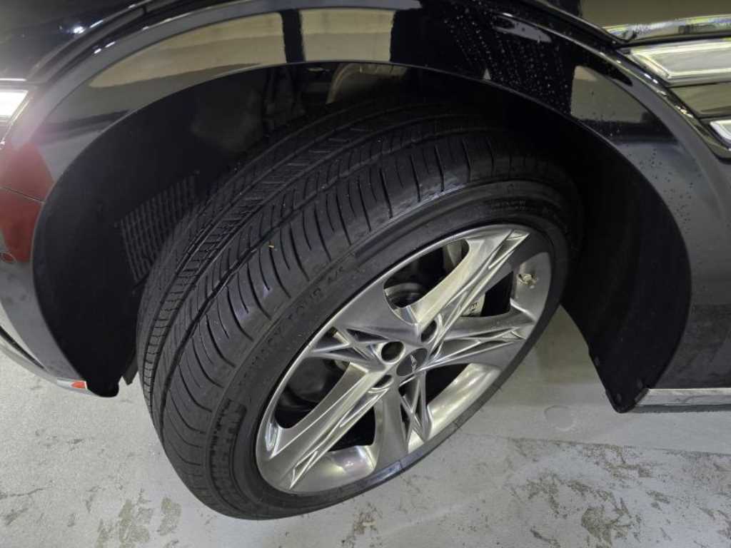 Genesis G90 — photo 20