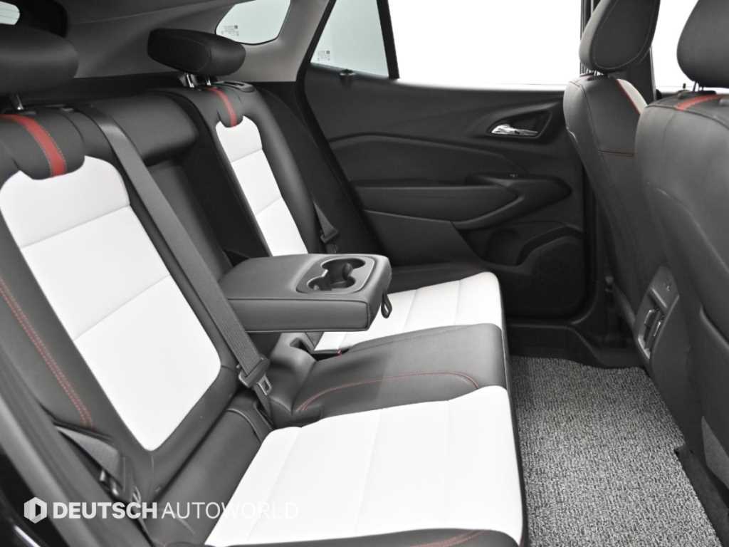 CHEVROLET Trax — photo 12