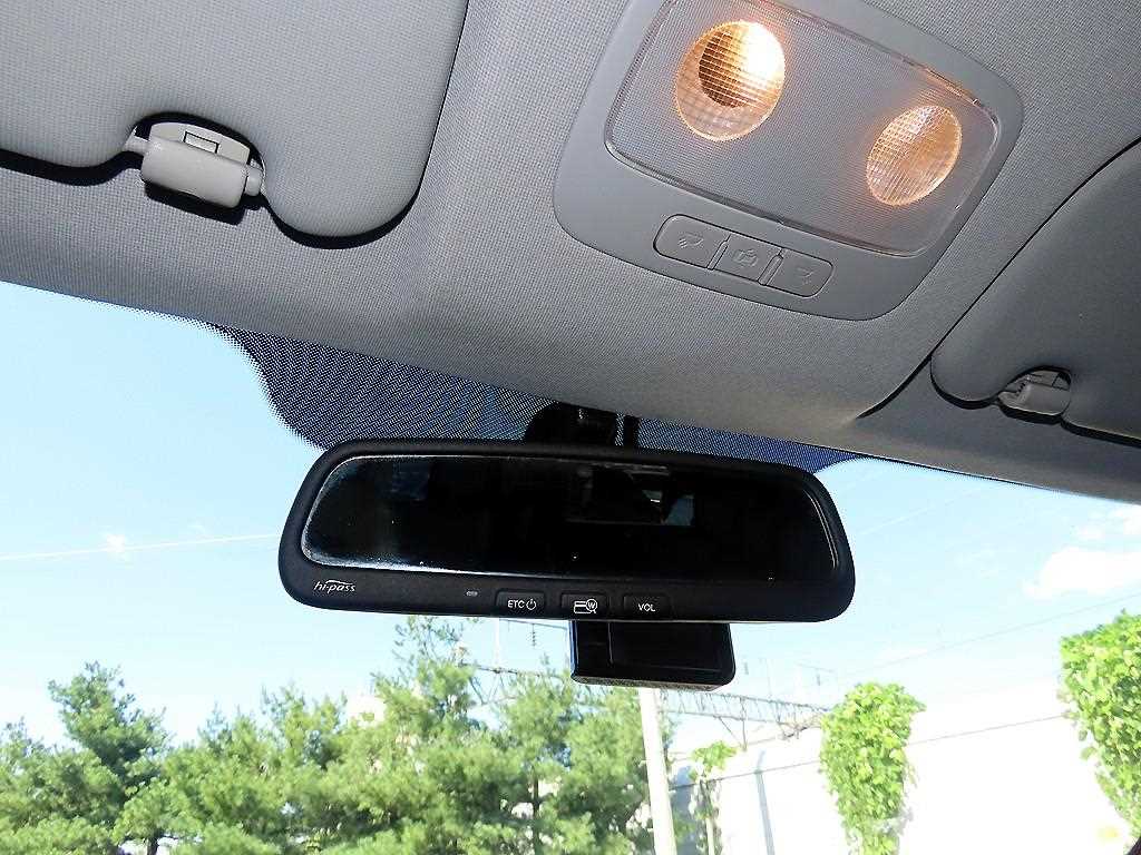 Hyundai Starex — photo 15