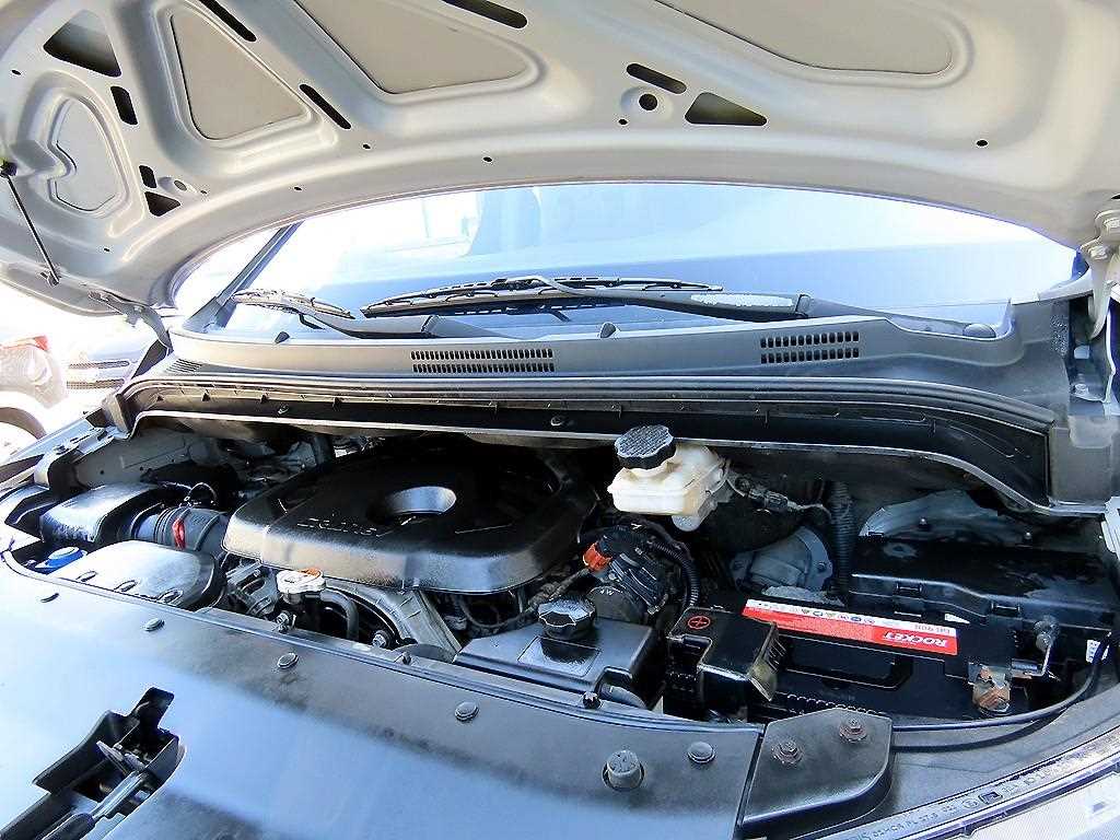 Hyundai Starex — photo 19