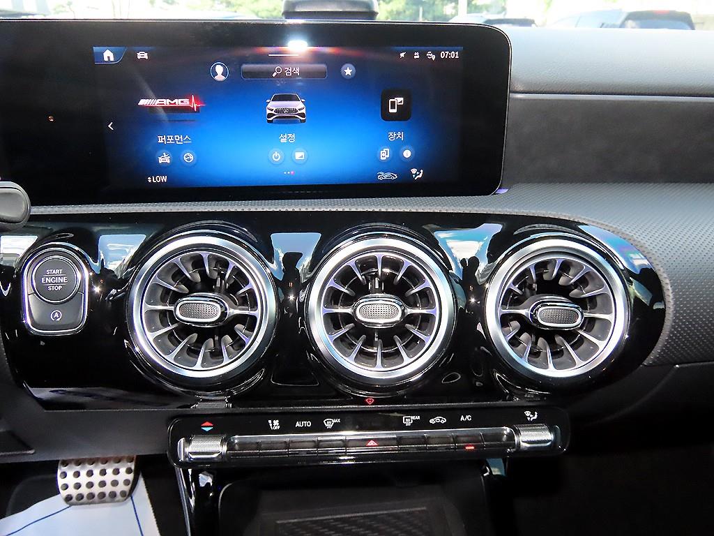 Mercedes-Benz A-Class — photo 13