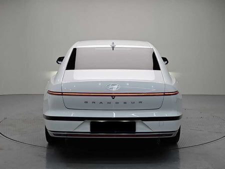 Hyundai Grandeur — photo 03