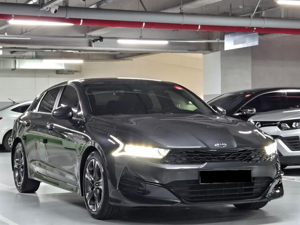 Kia K5 — photo 02