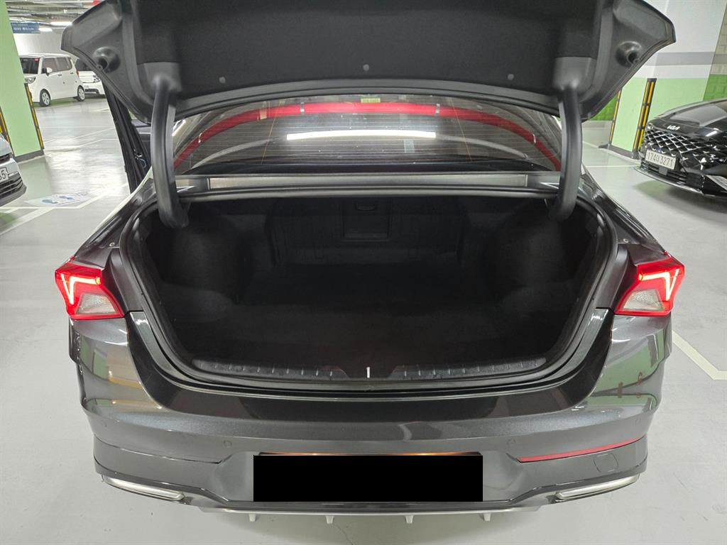 Kia K5 — photo 05