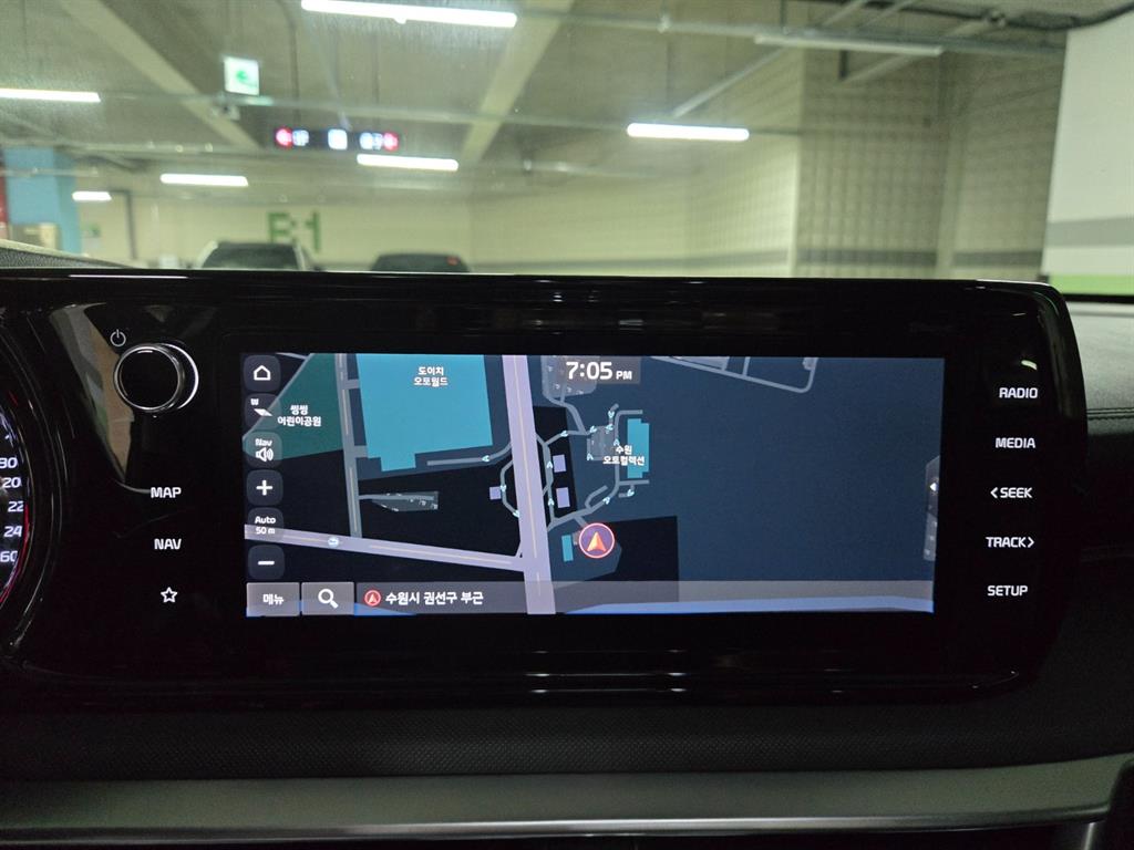 Kia K5 — photo 11