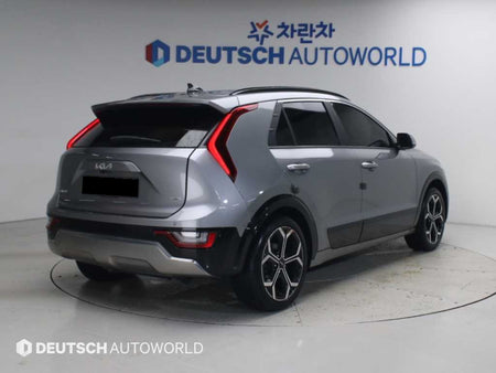 Kia Niro — photo 02