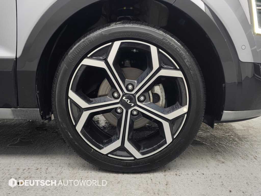 Kia Niro — photo 05