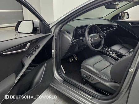 Kia Niro — photo 11