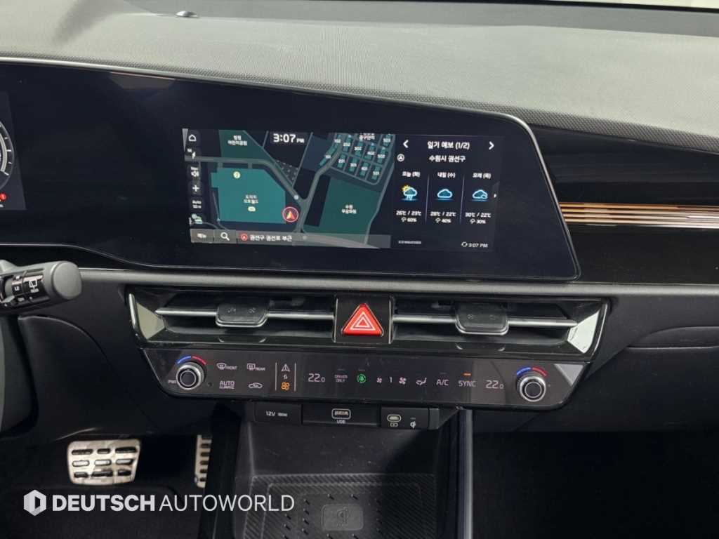 Kia Niro — photo 14